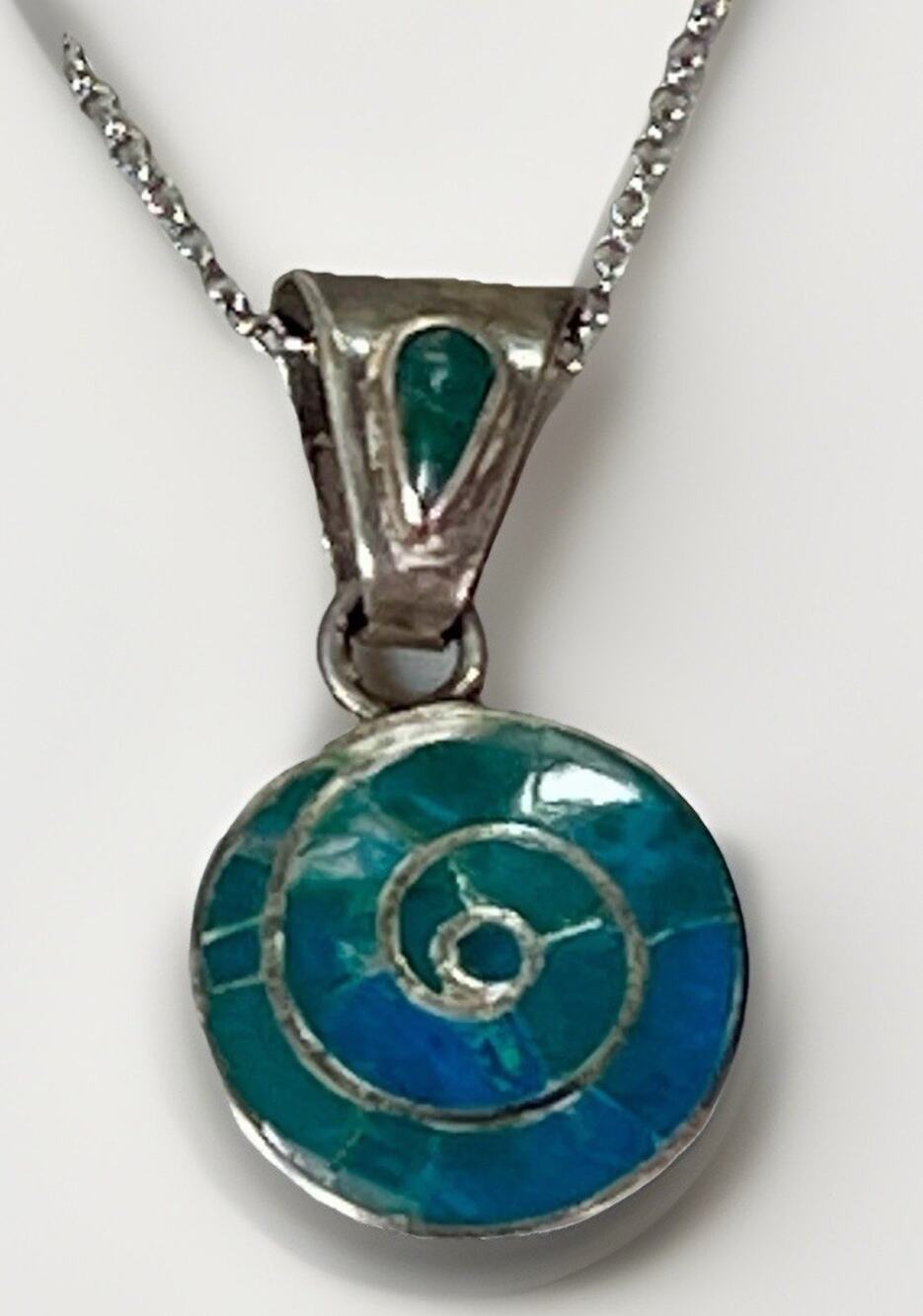 VTG 950 Fine Silver Pachamama Peruvian Green Sodalite Inlay Pendant Necklace 18”